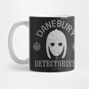 Detectorists Club DMDC mk8 by Eye Voodoo Mug